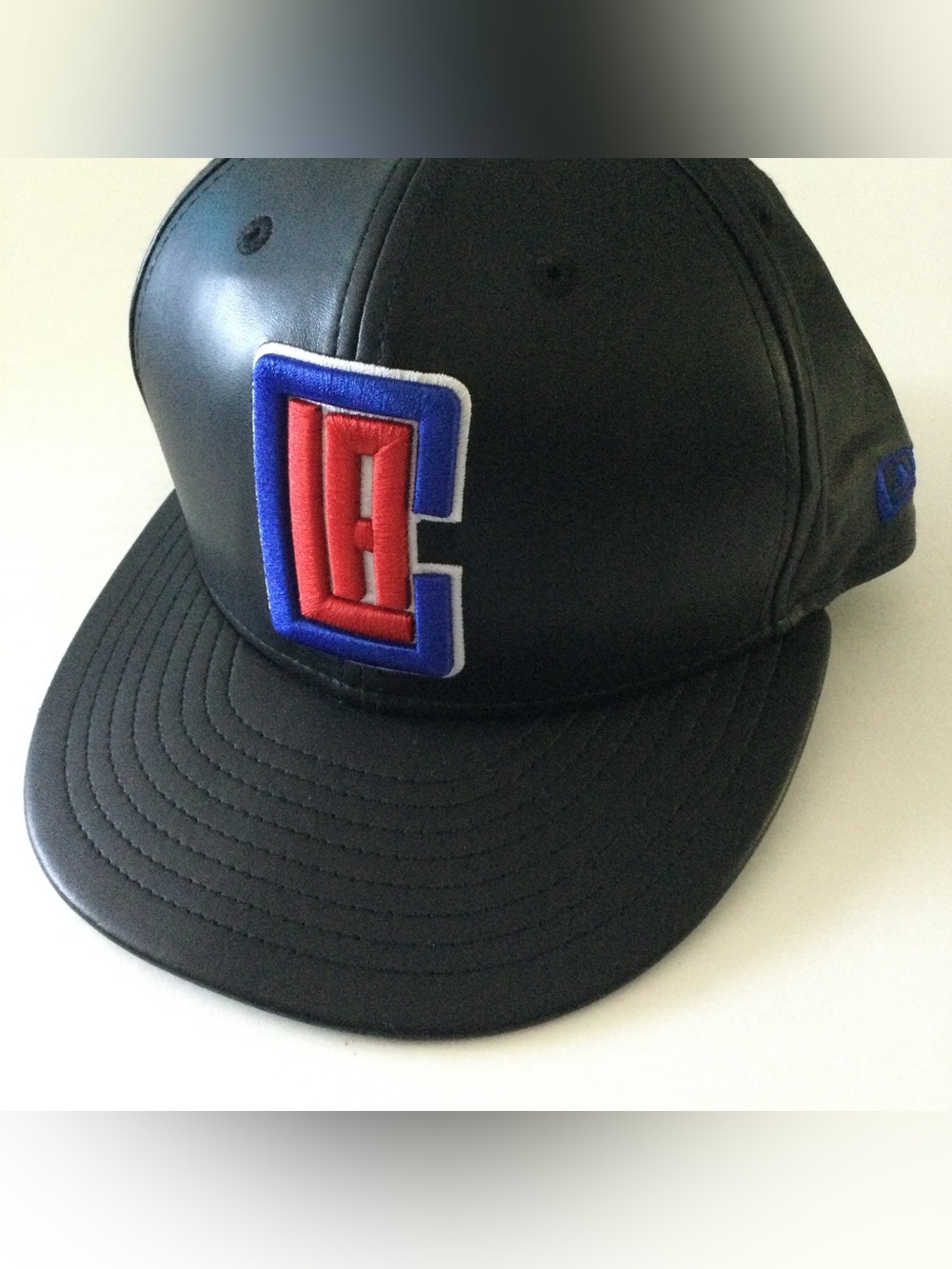 NEW ERA 59FIFTY L.A. CLIPPERS NBA FAUX LEATHER BASEBALL CAP BLACK 7 1/8 NEW